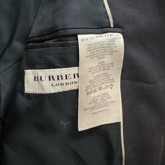 BURBERRY Single-Breasted Wool Blazer in Black - Picture 5 of 9